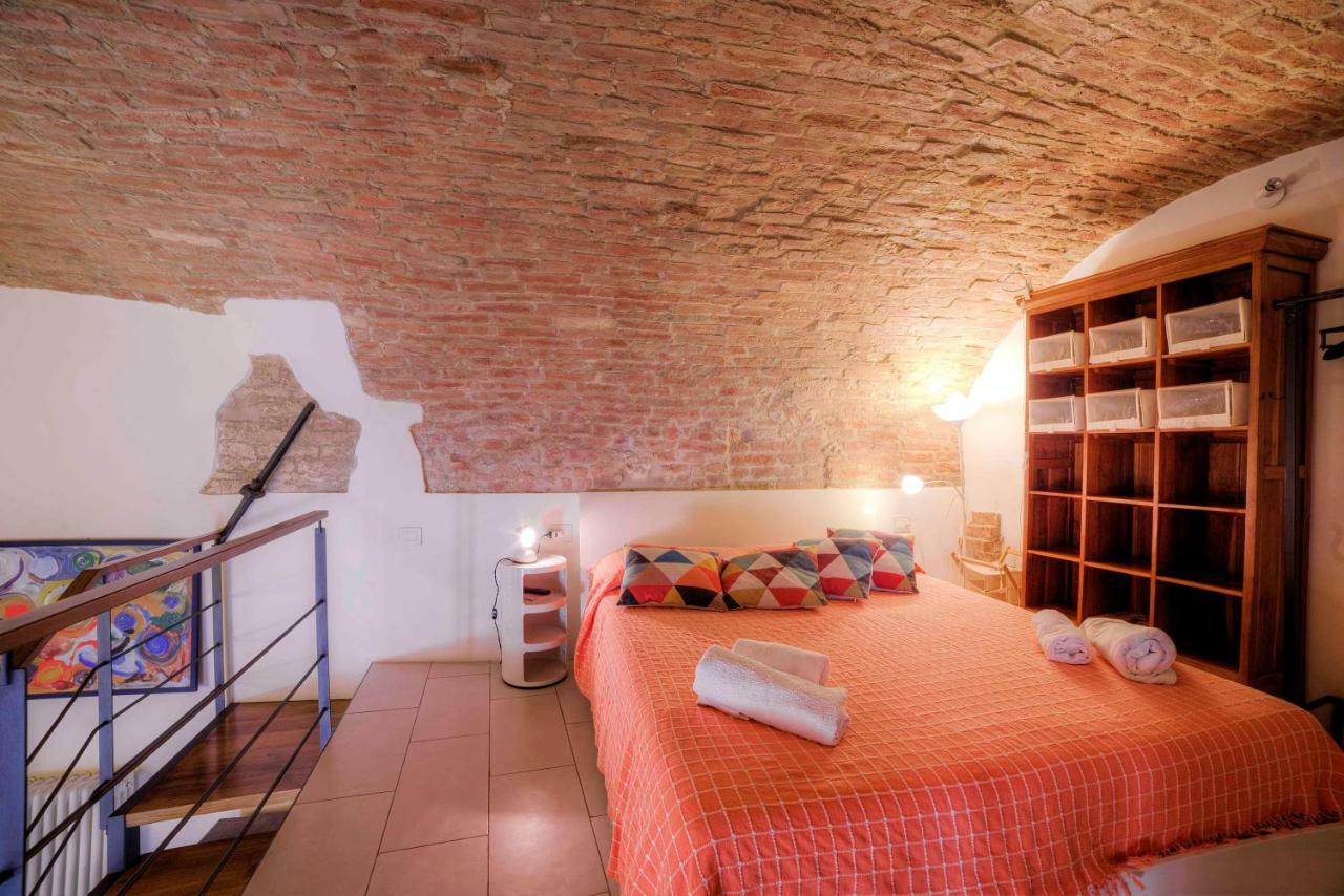 Stilnuovo Charming Apartment In Siena'S Historic Center, Very Close To Piazza Del Campo Exterior photo