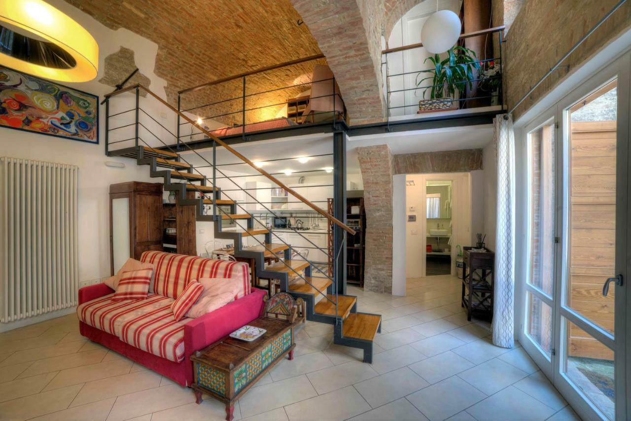 Stilnuovo Charming Apartment In Siena'S Historic Center, Very Close To Piazza Del Campo Exterior photo